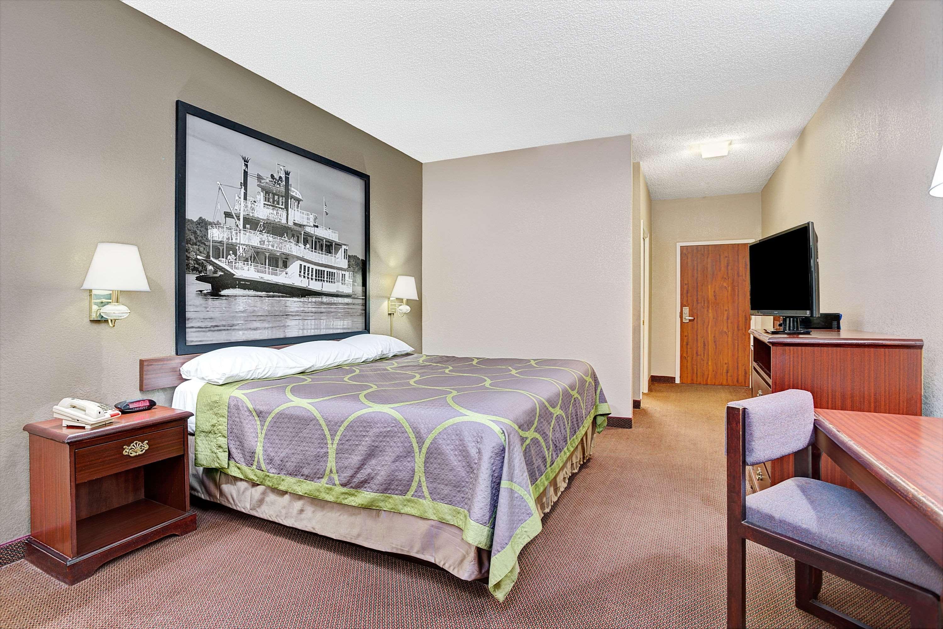 Super 8 By Wyndham Hernando Exteriér fotografie